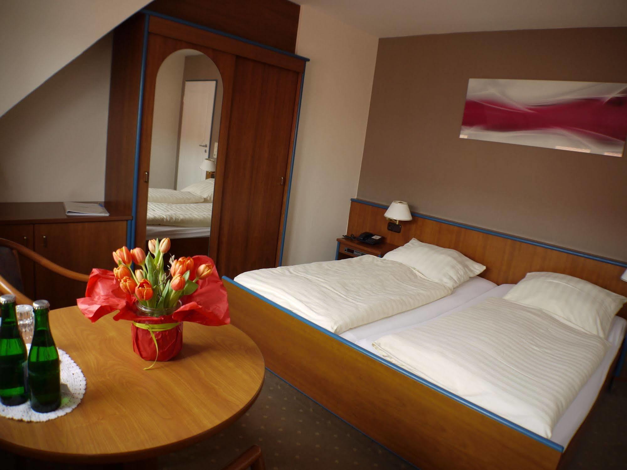 Hotel Friesische Wehde Bockhorn  Luaran gambar
