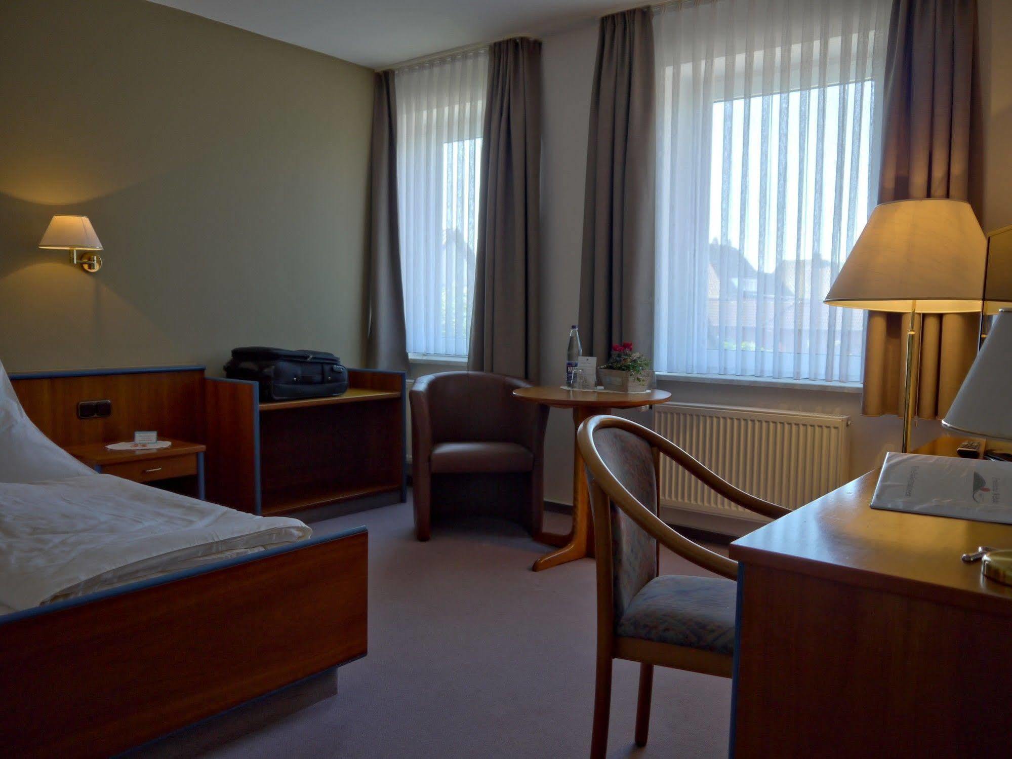 Hotel Friesische Wehde Bockhorn  Luaran gambar