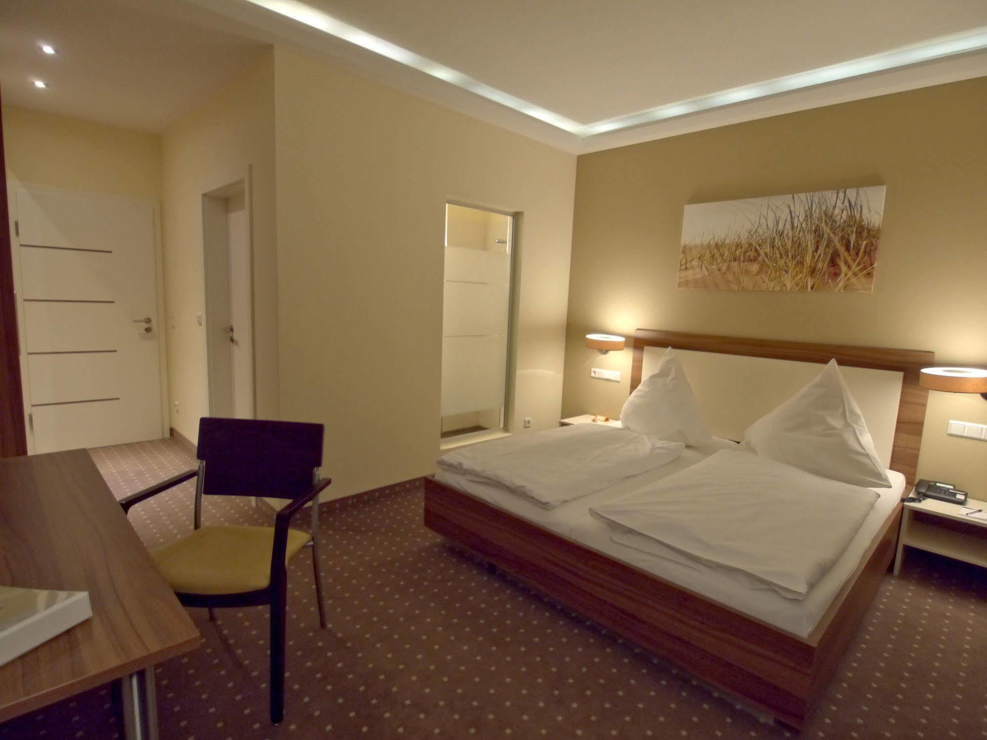 Hotel Friesische Wehde Bockhorn  Luaran gambar