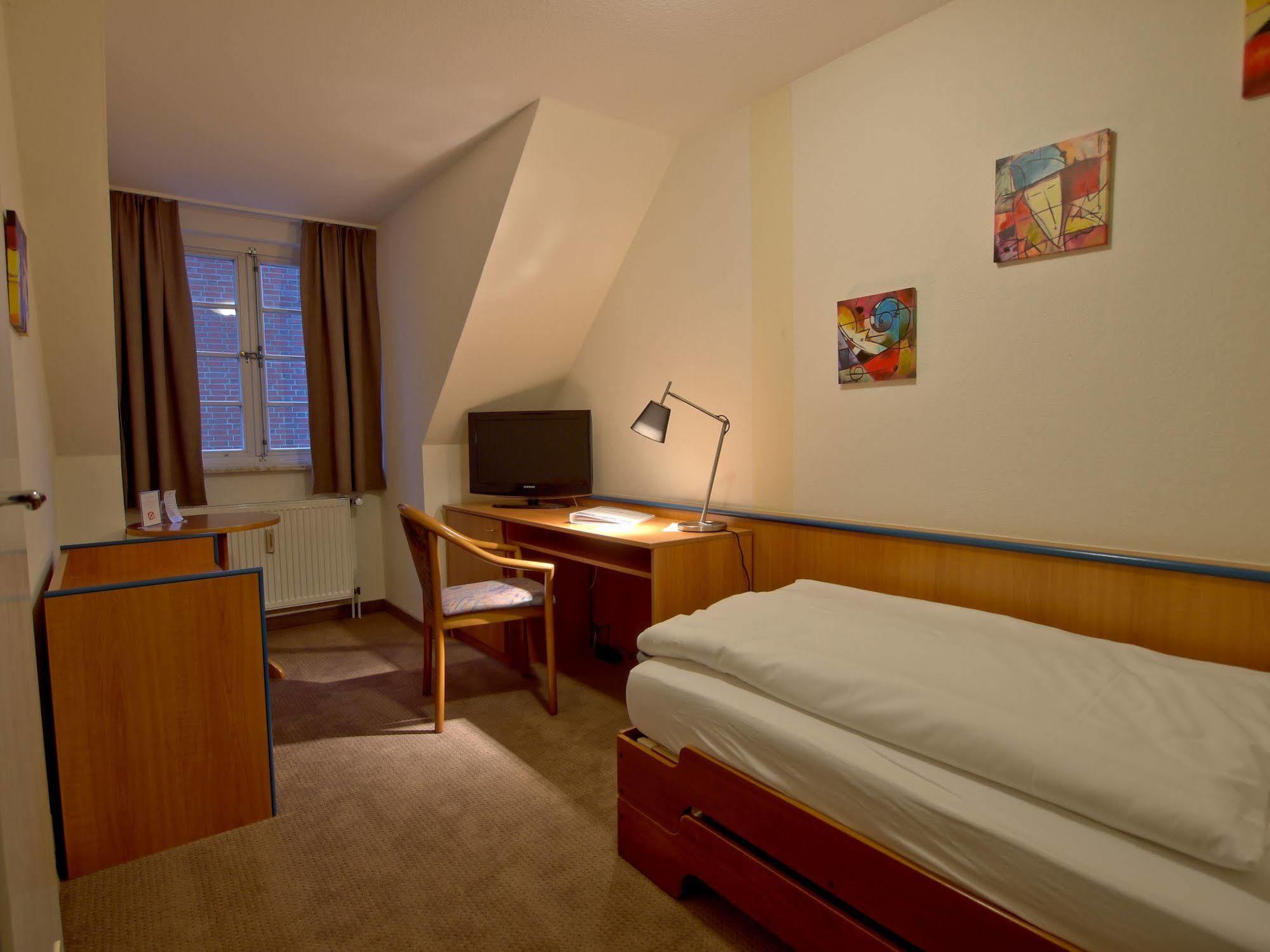 Hotel Friesische Wehde Bockhorn  Luaran gambar